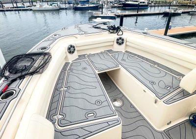 Интериор за яхти и лодки от фирмата Marinemat